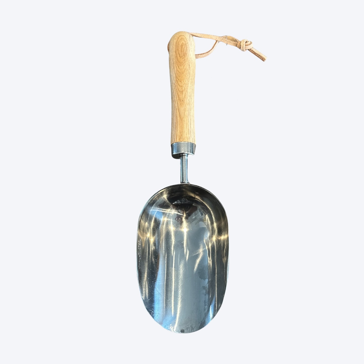 OMNI™ ASH HANDLED - STAINLESS STEEL SCOOP - SSWSP